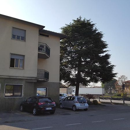 Hotel Dei Pini Medolago Luaran gambar